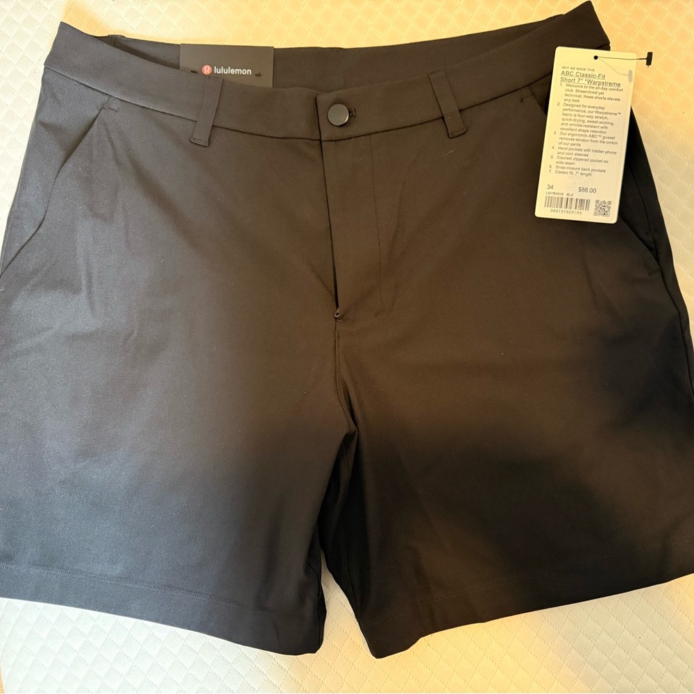 lululemon athletica Men's Dark Gray Athletic Shorts